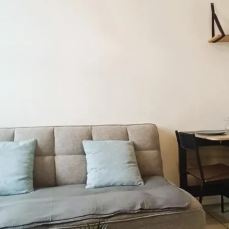 La Terrasse, T2 Proche Gare, Wifi, Tv Hd, Grande Terrasse アパート