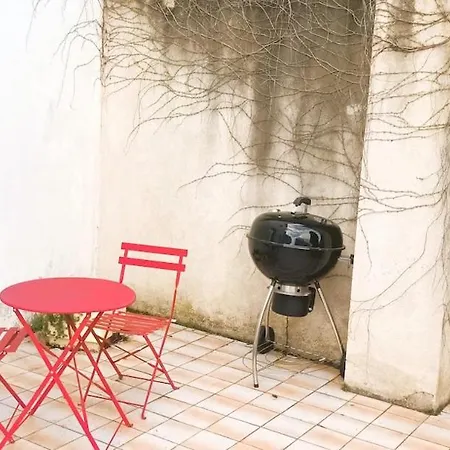 La Terrasse, T2 Proche Gare, Wifi, Tv Hd, Grande Terrasse *