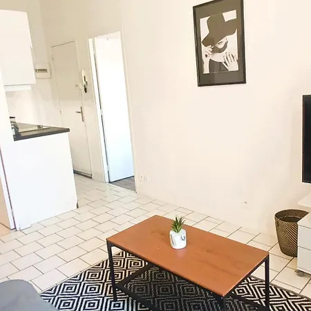 La Terrasse, T2 Proche Gare, Wifi, Tv Hd, Grande Terrasse * Tours