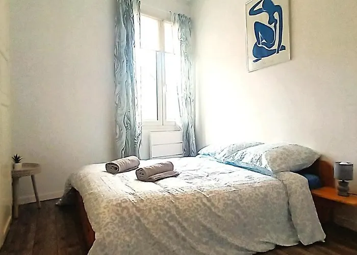 La Terrasse, T2 Proche Gare, Wifi, Tv Hd, Grande Terrasse